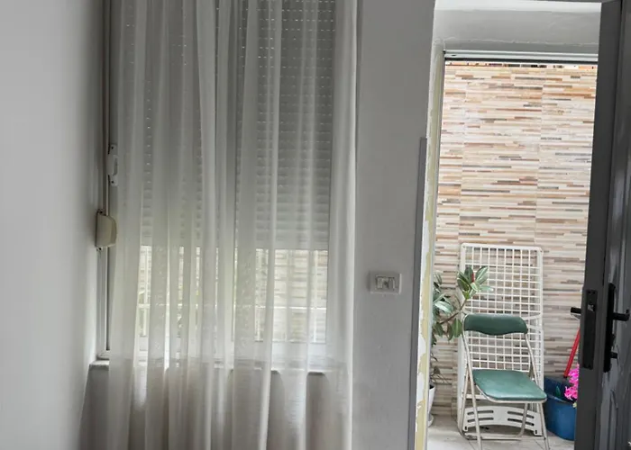 New Ring Apartment *